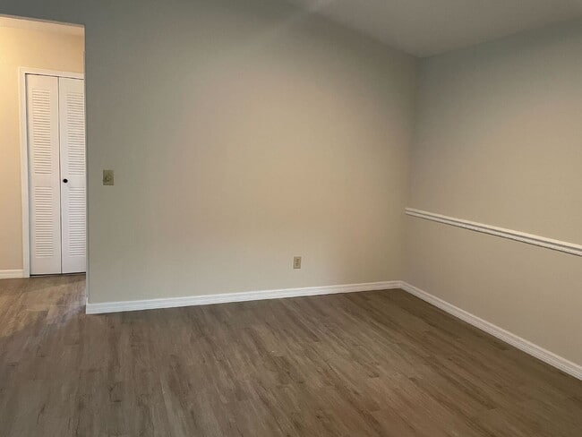 Photo - Spacious 3-Bed, 2-Bath Condo Oasis in Beau... Unit 1209