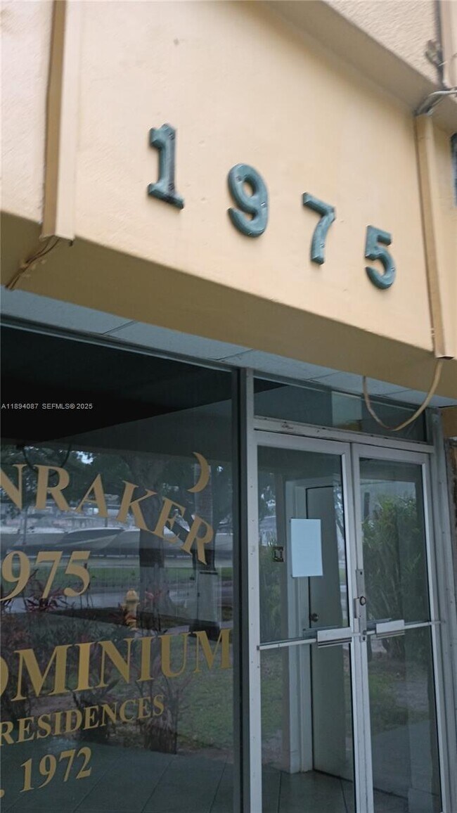 Photo - 1975 NE 135th St Unit 2I