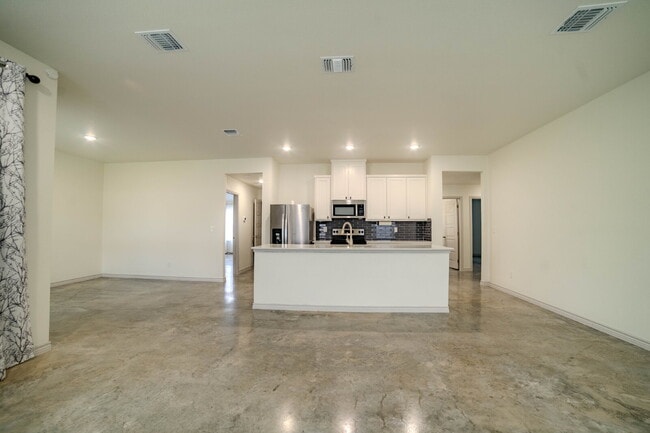 Photo - 770 Freedom Cir