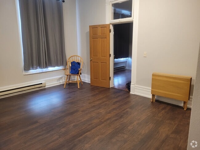 Building Photo - 104 N Water St Unit 1 Rental
