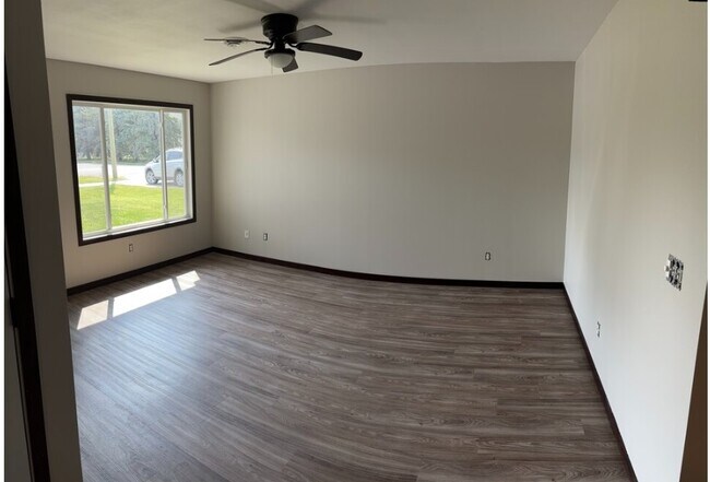 Photo - Southview Twinhomes