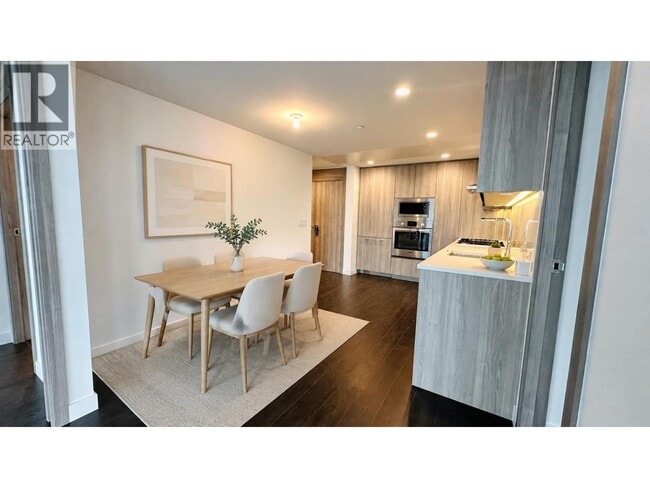 Photo - 4890 Lougheed Hwy Unit 28xx