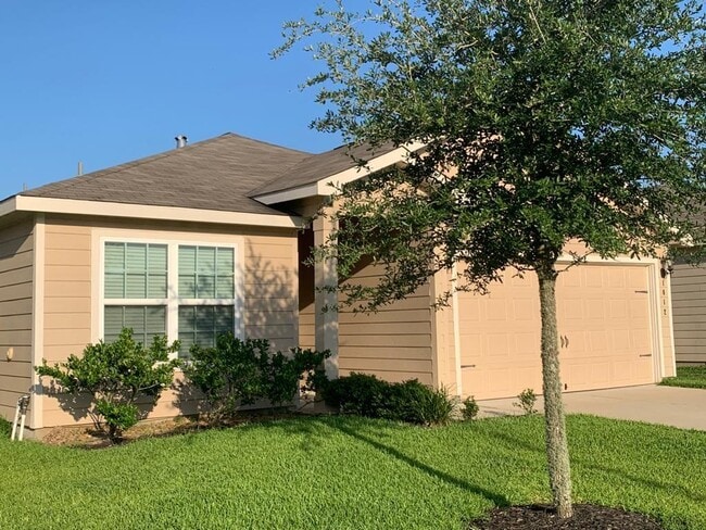 Photo - 1012 Walnut Ln