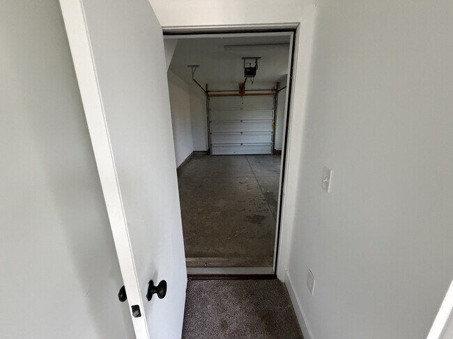 Photo - 351 Loeffler Ave