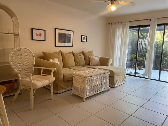 Photo - 11674 Pointe Cir