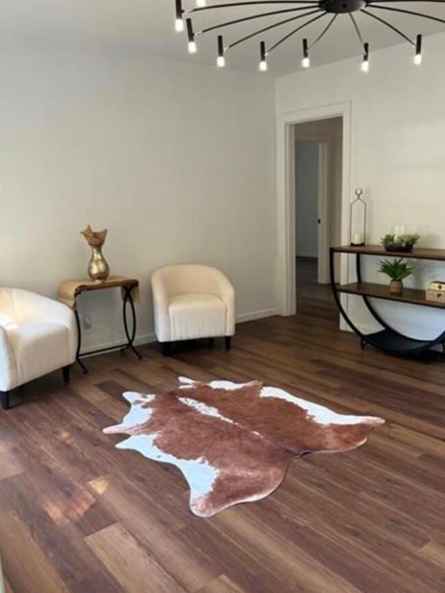 Photo - 265 Thrift St