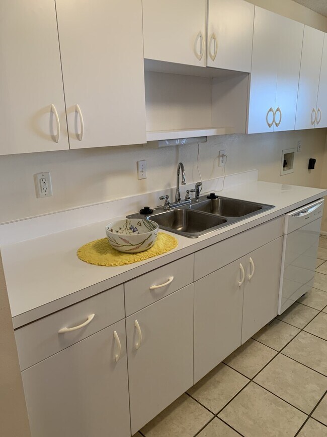 357 Winter Ridge Blvd Unit 357