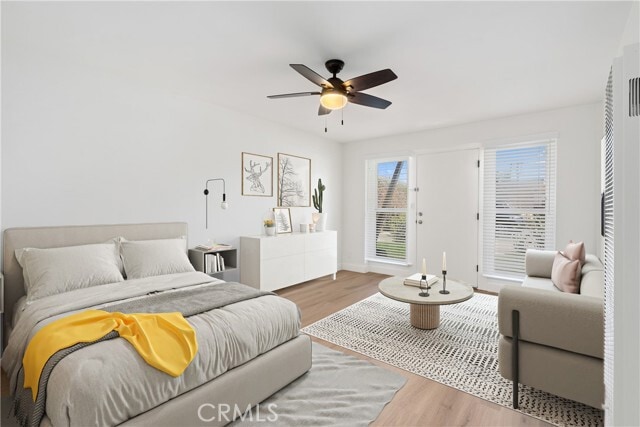 Photo - 1637 Irvine Ave