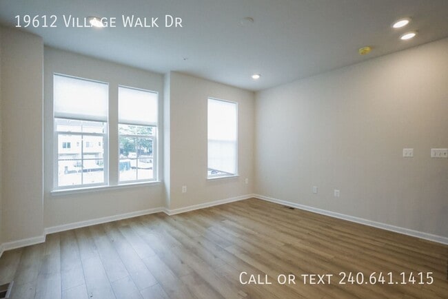 Photo - 19612 Village Walk Dr