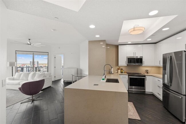 Photo - 1209 E Cumberland Ave Unit 2103