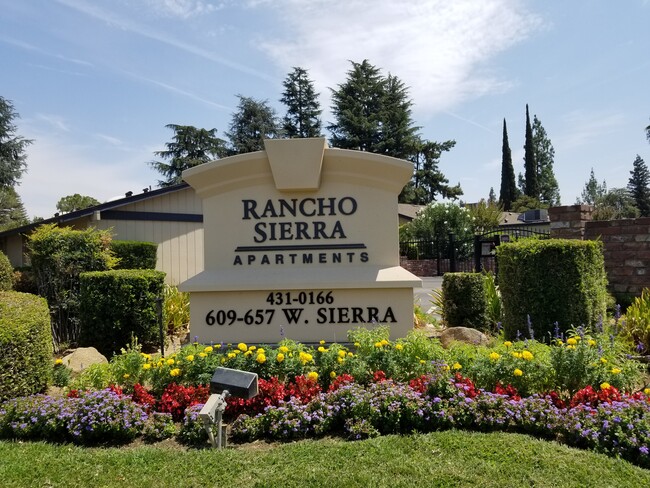 Rancho Sierra - Rancho Sierra Apartments