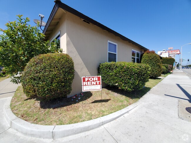 Building Photo - 4037 W El Segundo Blvd Unit A Rental