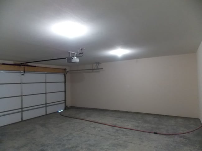 Photo - 208 Olyvia Street