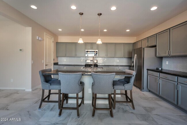 Photo - 5653 S Winchester