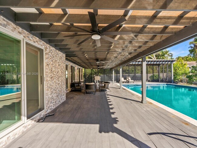 Photo - 201 Golden Beach Dr