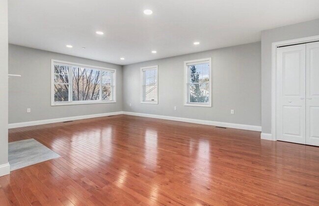 Photo - 38 Webster St