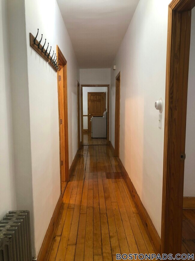 Photo - 189-191 Lowell St. Unit 1