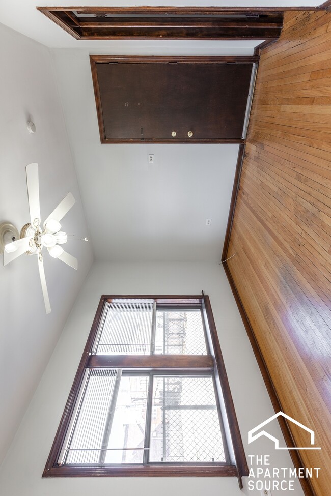 Photo - 4810 W Armitage Ave Unit 1R