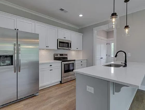 Photo - 568 Lowndes Hill Rd