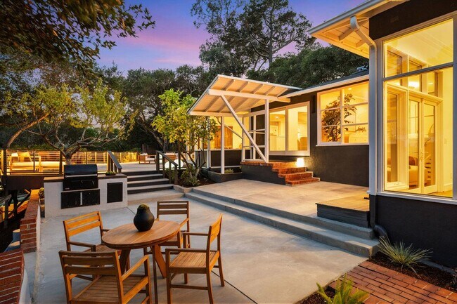 Photo - 745 Endfield Way