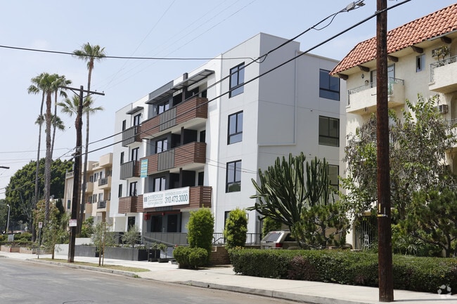 Martel Flats by Wiseman