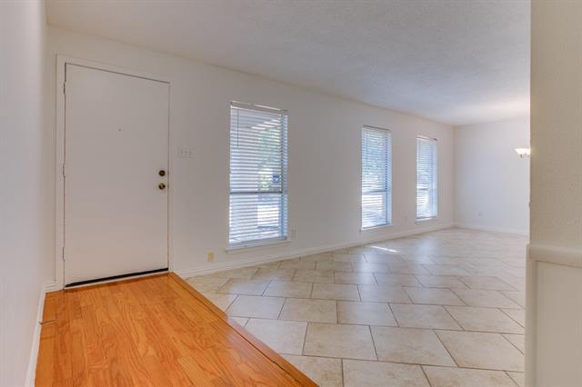 Photo - 430 Sandy Trail