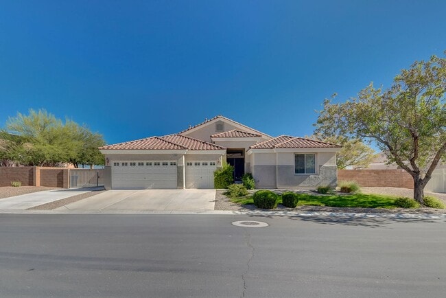 Building Photo - All Single Story Community! 4 Bedroom with Pool & RV Parking! Incredible Strip Views!