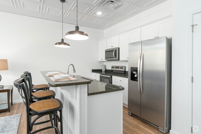 1BR, 1BA - A - KM Smith