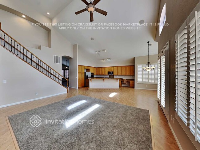 Photo - 11013 Desert Dove Ave