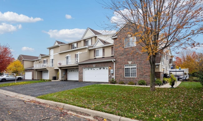 Building Photo - 18422 Lafayette Way