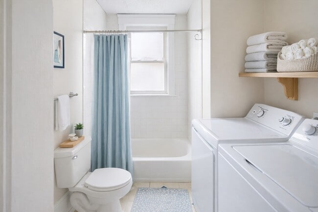 Photo - 70 Nottinghill Rd Unit 2