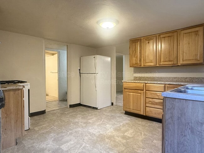 Photo - 322 Farragut Ave Unit B