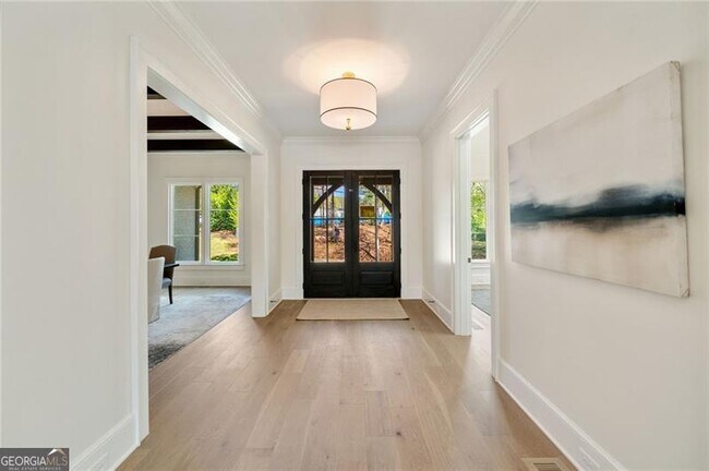 Photo - 1068 Moores Mill Rd NW