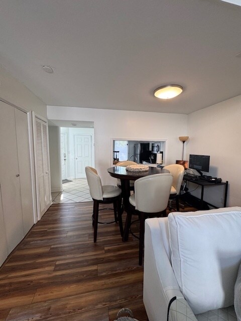 Photo - 310 74th Ave N