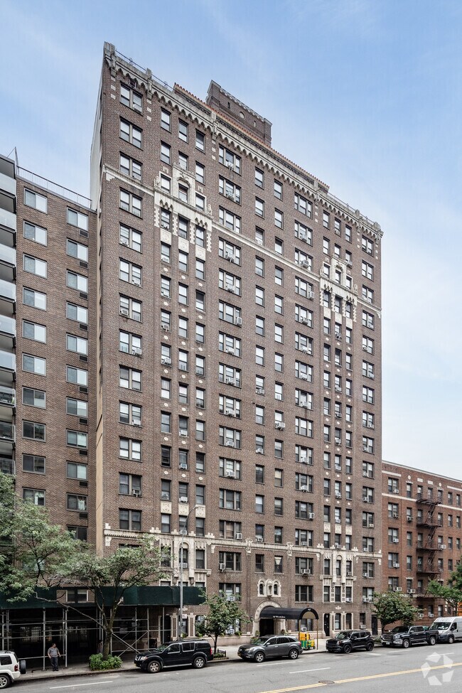 Photo - 127-131 W 96th St