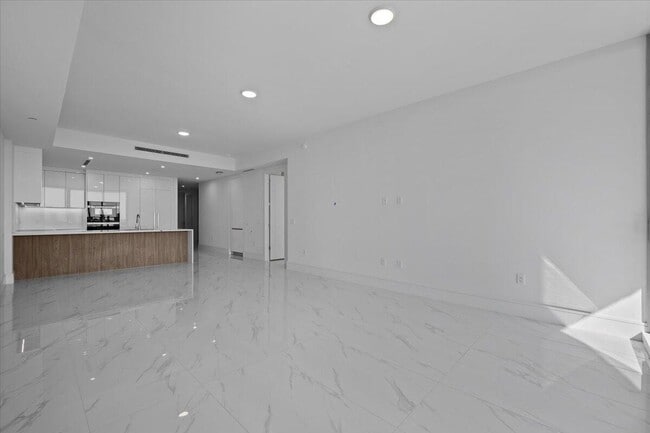 Photo - 220 Lake Shore Dr Unit 804