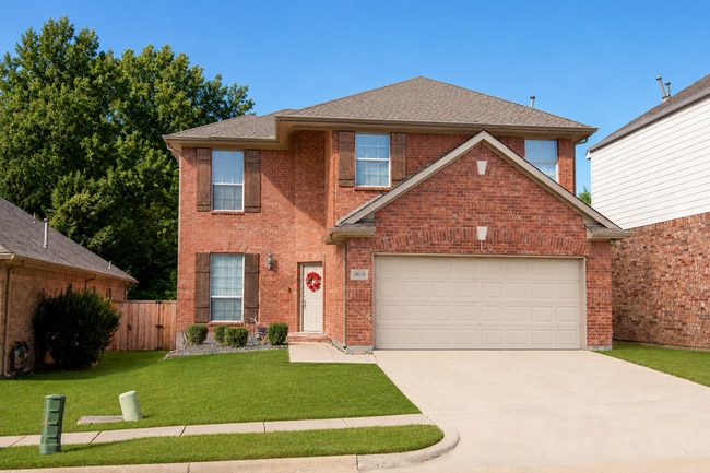 Building Photo - 2805 Gooseberry Dr