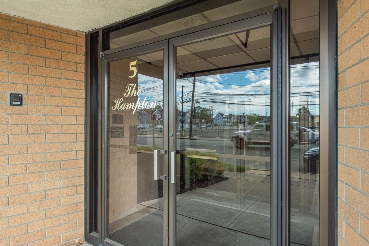Photo - 5 Linden St Unit 3J