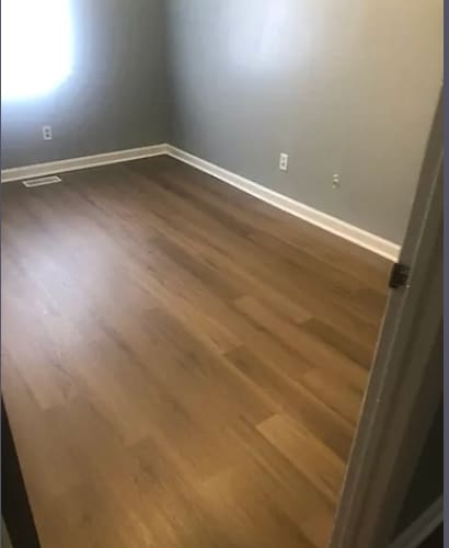 Photo - 3927VRR