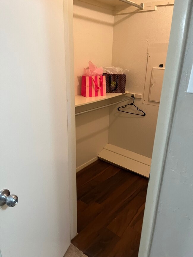 Photo - 3136 Pin Oak Ct