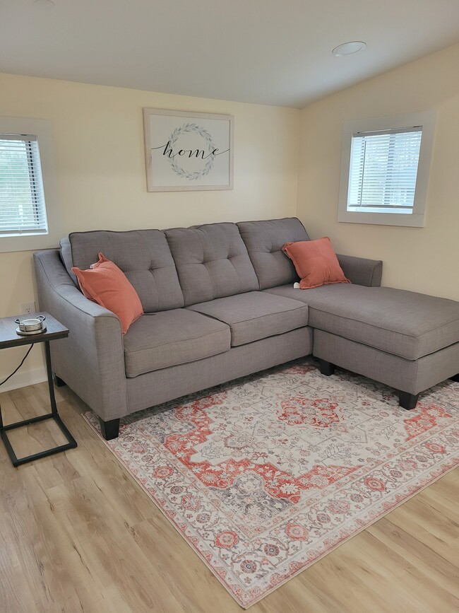 Photo - 381 Floatella Rd