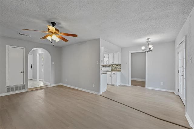 Photo - 805 N Shore Dr