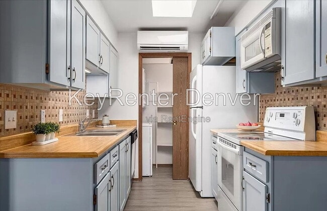 1830 Newland Ct Unit 310