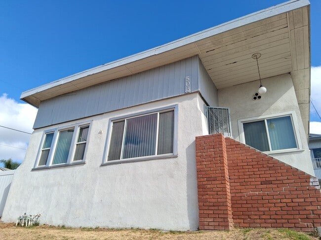 503 E Fairview Blvd Unidad 1