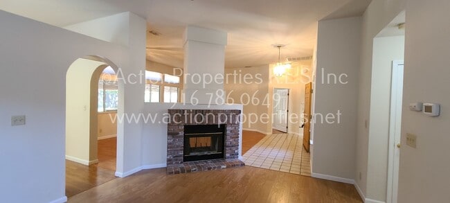 Photo - Woodcreek, West Roseville Single Story, , 4 Bed 2 Bath Large yard with Covered Patio and Shed wit...