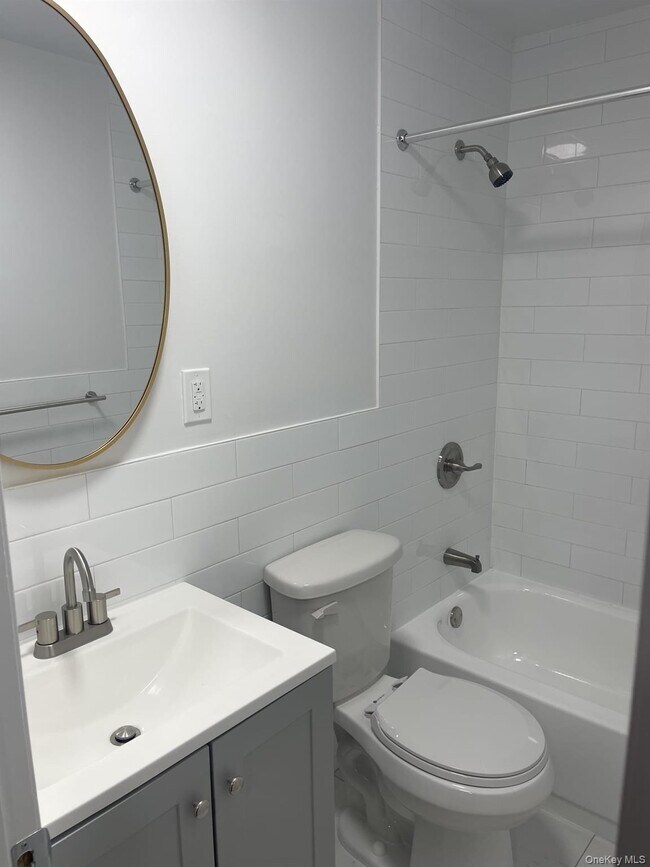 Photo - 60 W 184th St Unit 2F