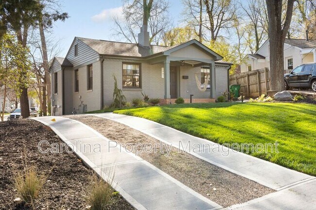 Photo - 1901 S Mint St