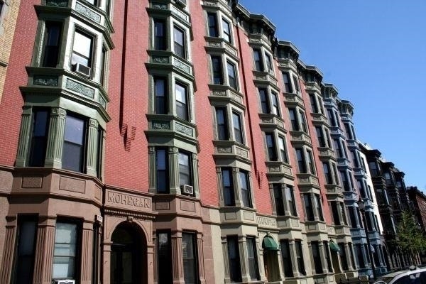 Building Photo - 813 Washington St Unit 2L Rental