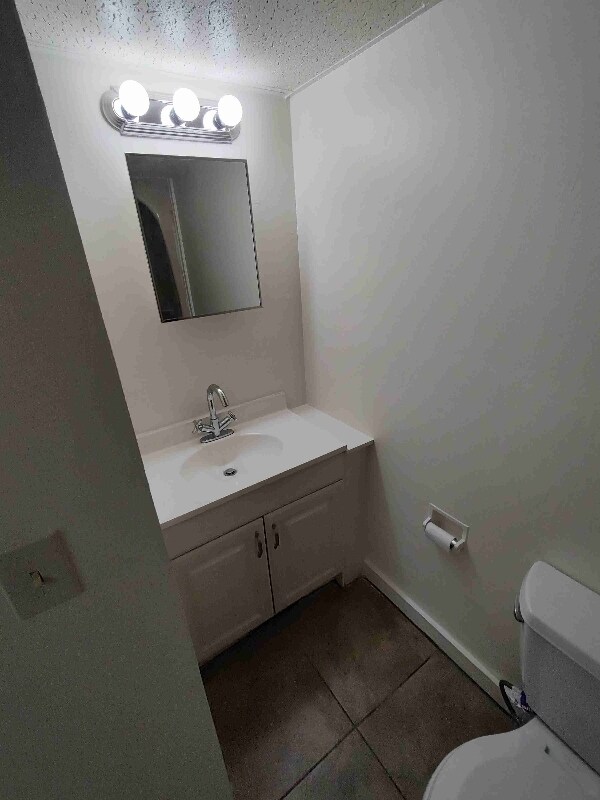 Photo - 34 Railroad St Unidad #7