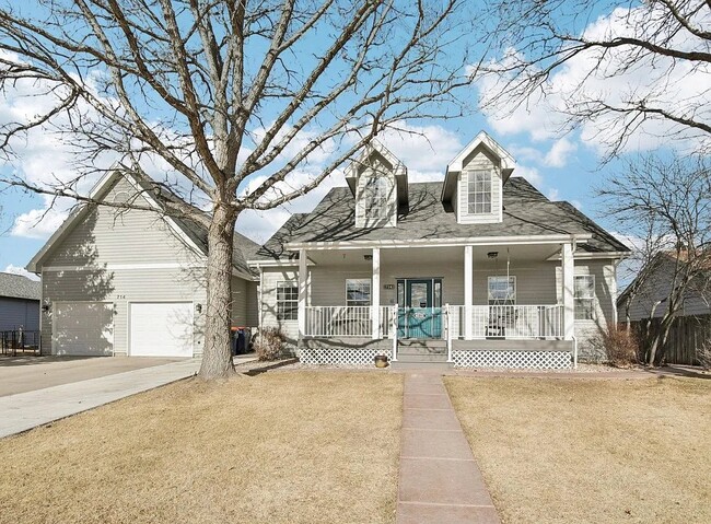 Building Photo - 714 Jay Ave